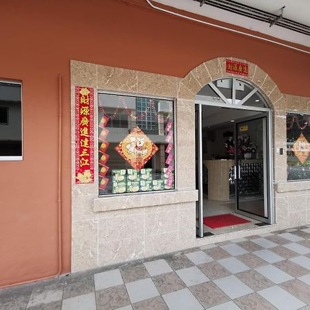 Indah Inn Tawau Kültér fotó